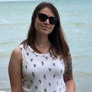 Meet your Posher, Christine